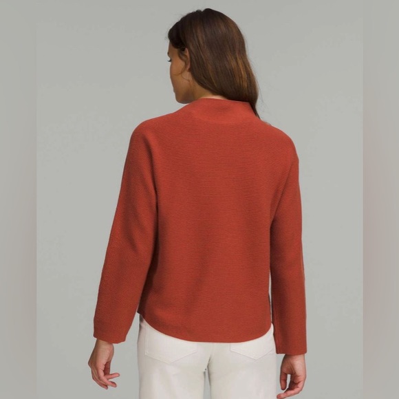 Lululemon Boxy Cotton-Blend Sweater - Picture 6 of 11